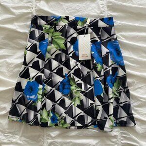 Everis Floral Print Skirt NWT
